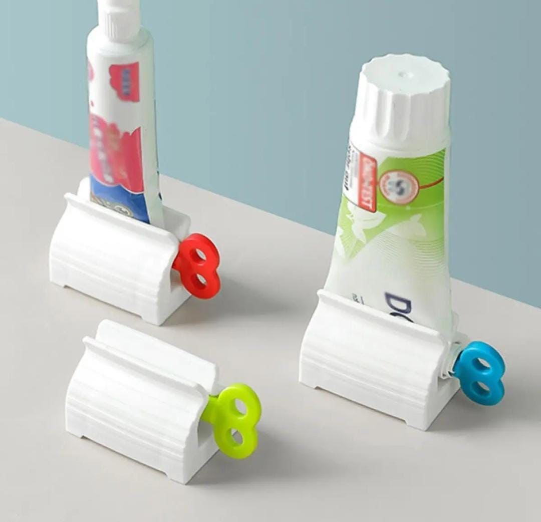 Toothpaste squeezer